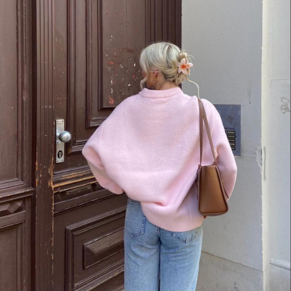 PARIS OVERSIZED PINK SWEATER